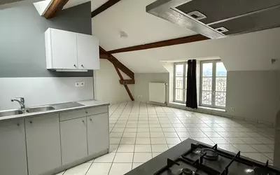 Villefranche-Sur-Saône (69400)