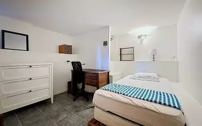 Nantes (44000)