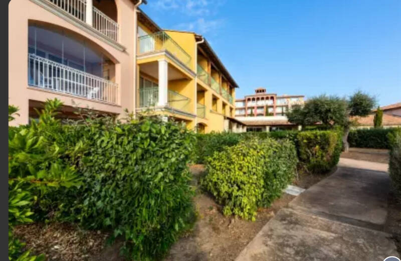 Roquebrune-Sur-Argens (83380)