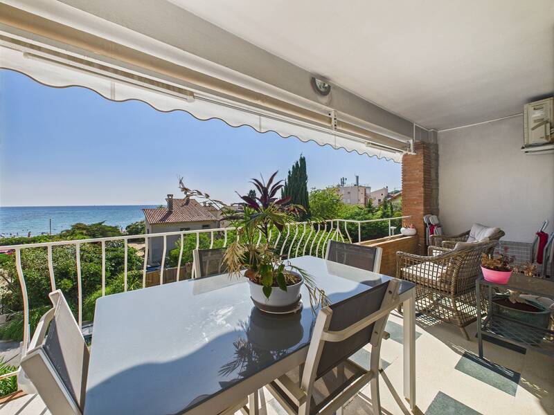 Saint-Cyr-Sur-Mer (83270)