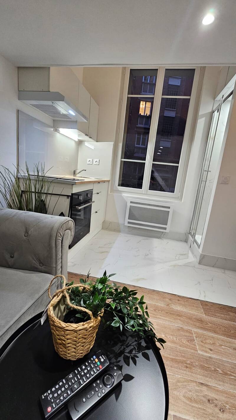 Bois-Colombes (92270)