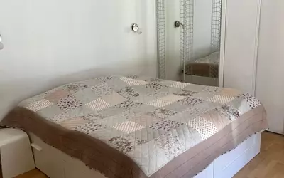 Fréjus (83600)