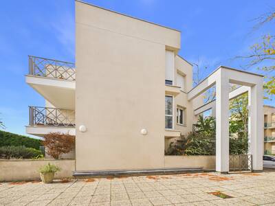 Vente appartement 2 pièces Montigny-le-Bretonneux (78180)