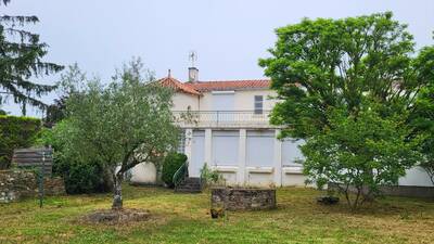 Vente maison 7 pièces Montaigu (85600)