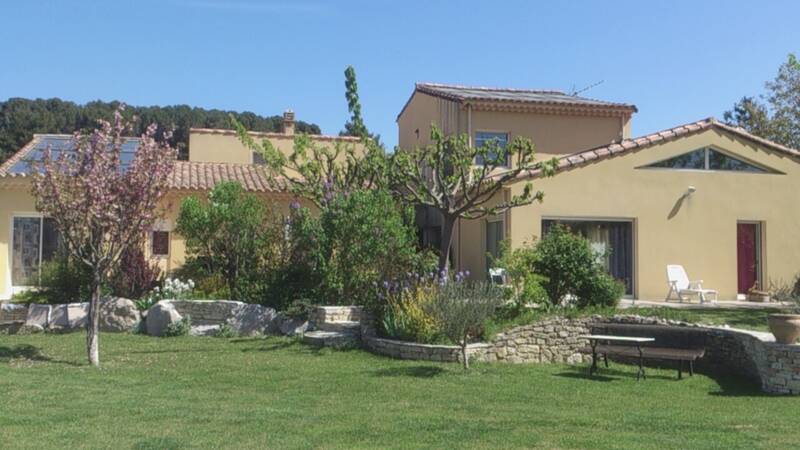 Cadenet (84160)
