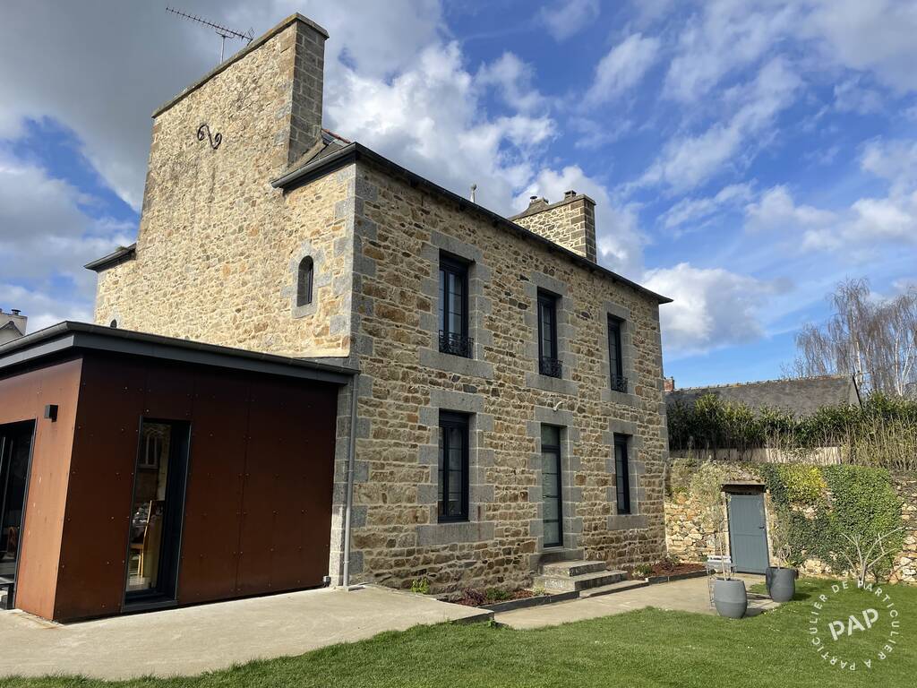 Maison 12 pièces 225 m² · à Lanvollon · 225 m² · 429 000 €