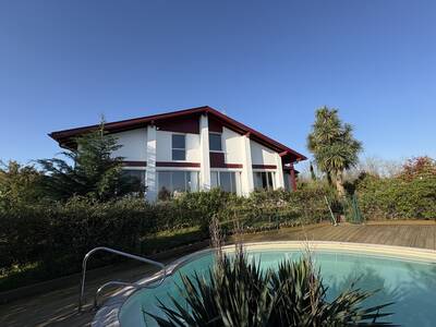 Vente maison 7 pièces Mouguerre (64990)