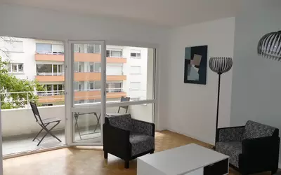 Nantes (44000)