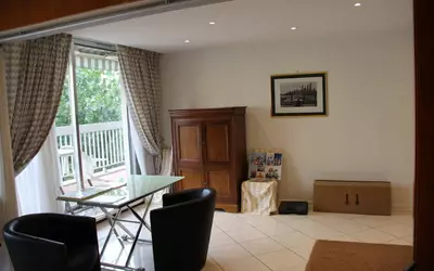 Neuilly-Sur-Seine (92200)