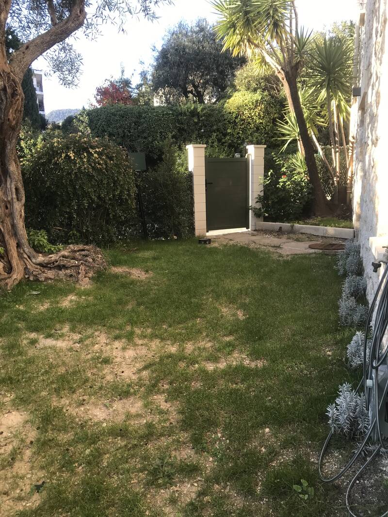 Vence (06140)