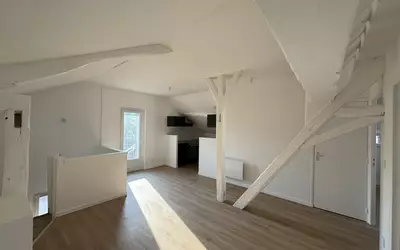 Nemours (77140)