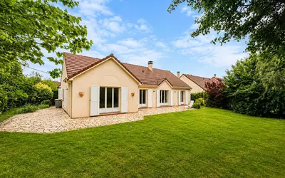 Claye-Souilly (77410)