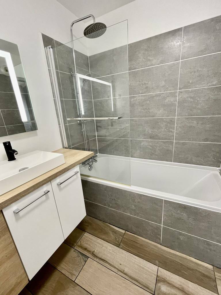 Bussy-Saint-Georges (77600)
