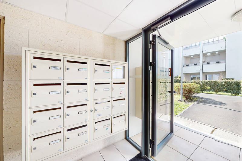 Mérignac- Très Bien Situé-Bel Appartement-