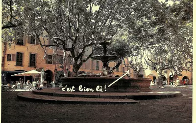 Uzès (30700)
