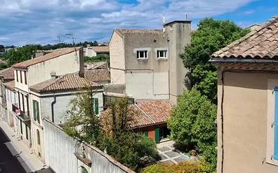 Nîmes (30000)