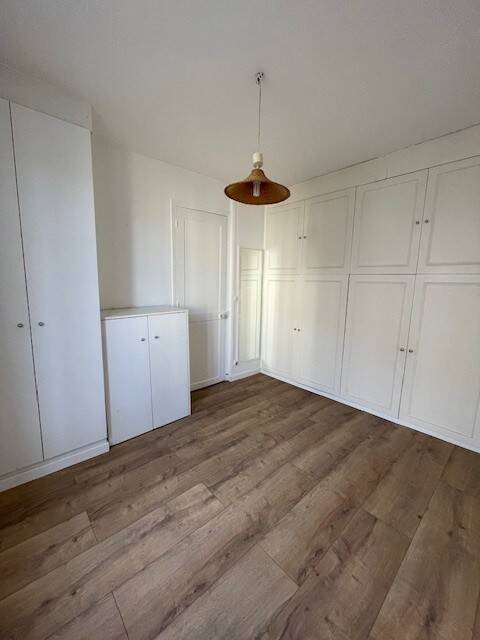 Saint-Ouen-Sur-Seine (93400)