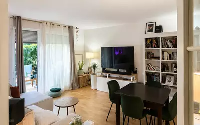 Courbevoie (92400)