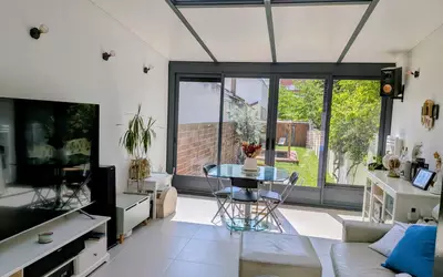 Bois-Colombes (92270)
