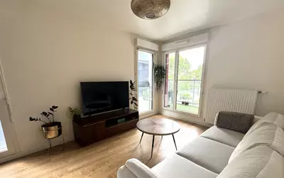 Bois-Colombes (92270)