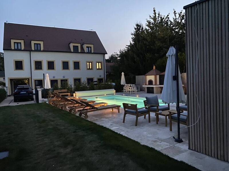 Magny-Le-Hongre 3 Maisons De Ville-1 Poolhouse-1 Piscine