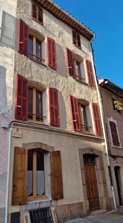 Vente maison 6 pièces Cuers (83390)