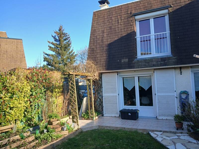 Fosses (95470)