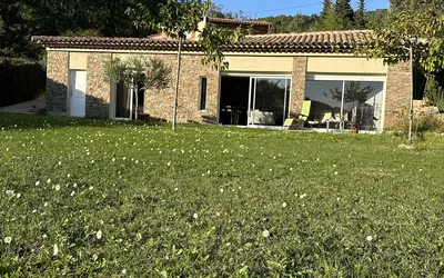 Callian (83440)
