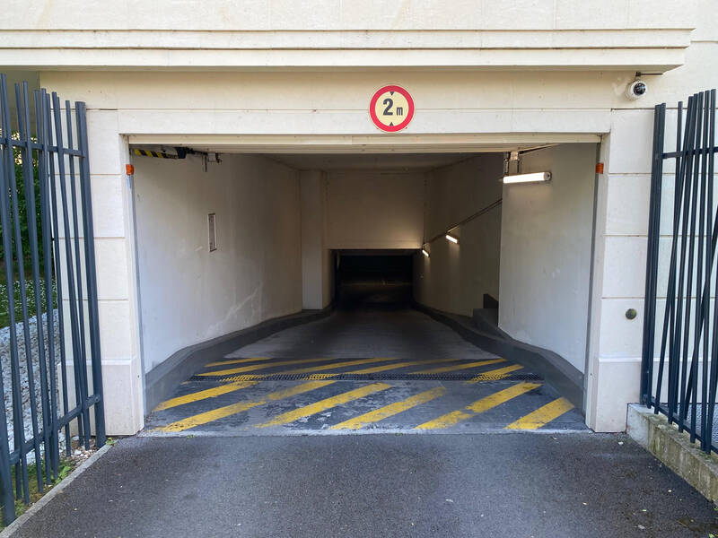 Saint-Ouen-Sur-Seine (93400)