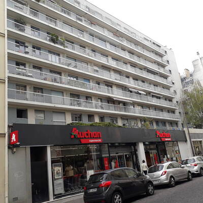 Location appartement 2 pièces Paris 15e