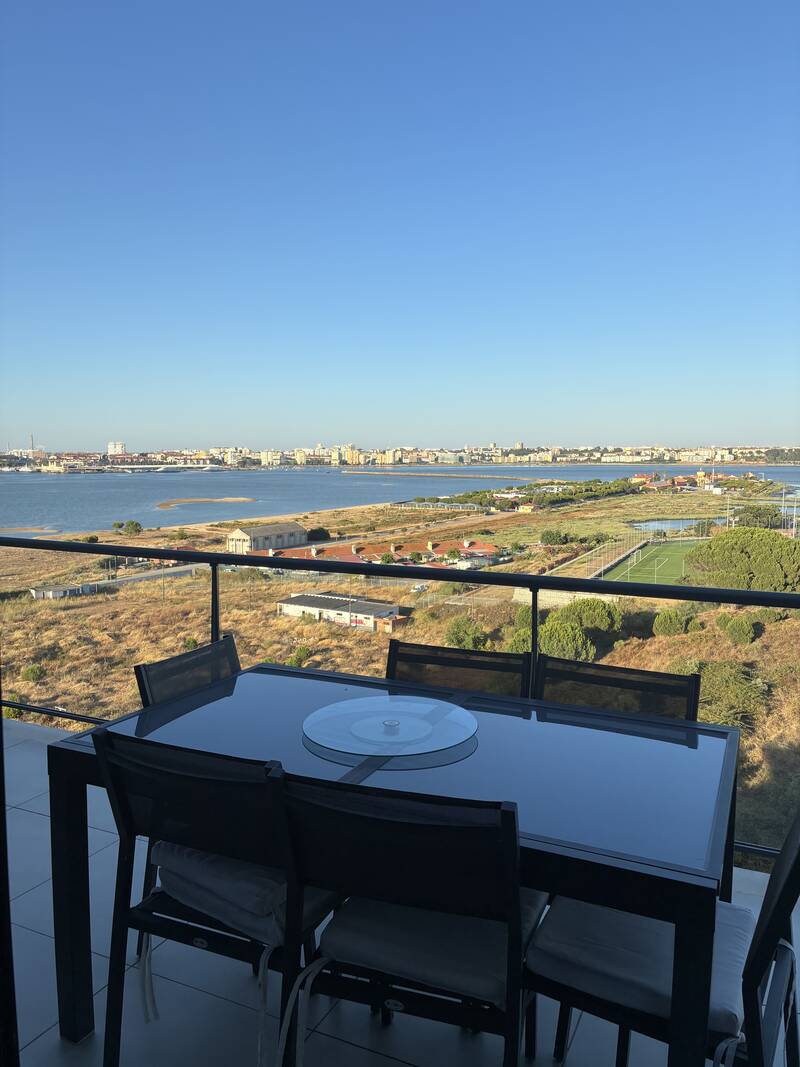 Avec Rooftop De 75 M², Portugal