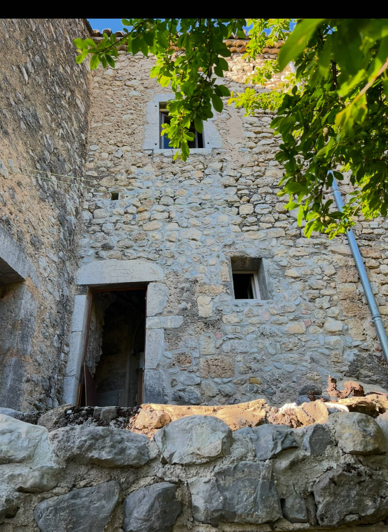 Aurel (26340)
