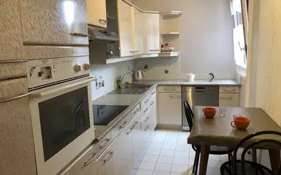 Nanterre (92000)