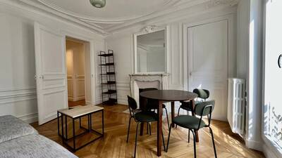Location appartement 3 pièces Paris 10e