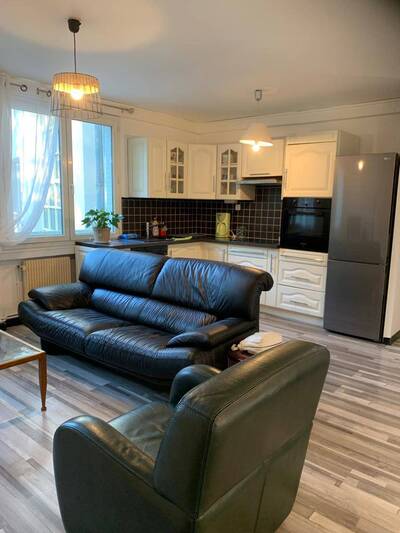 Location appartement 4 pièces Lyon 8e