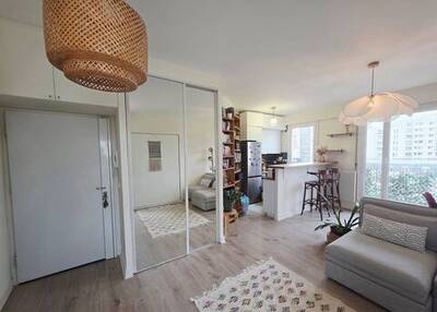 Location appartement studio Les Lilas (93260)