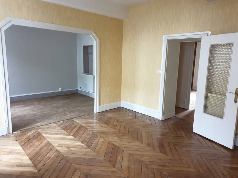 Dijon (21000)