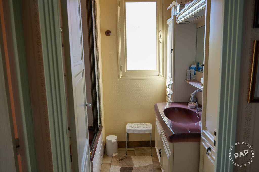 Vente maison 122 m² Riom (63200) - 122 m² - 270.000 € | Particulier à Particulier — 9