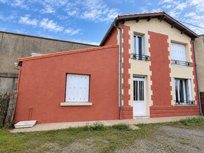 Location maison 4 pièces Saint-Hilaire-la-Palud (79210)