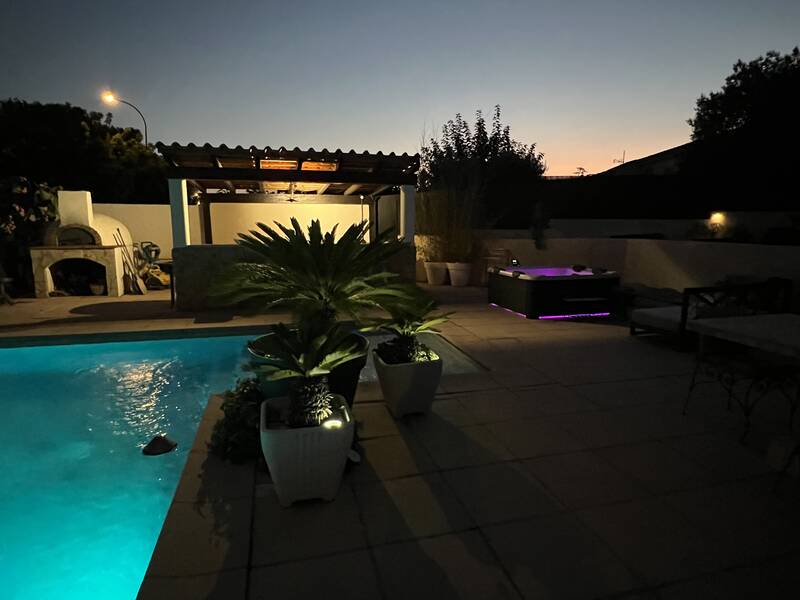 Sanary-Sur-Mer (83110)