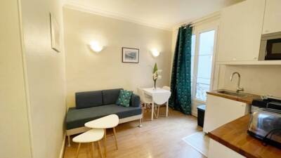 Location appartement 2 pièces Paris 18e