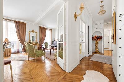 Vente appartement 6 pièces Paris 16e