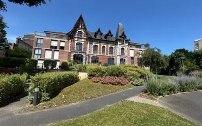 Rouen (76000)