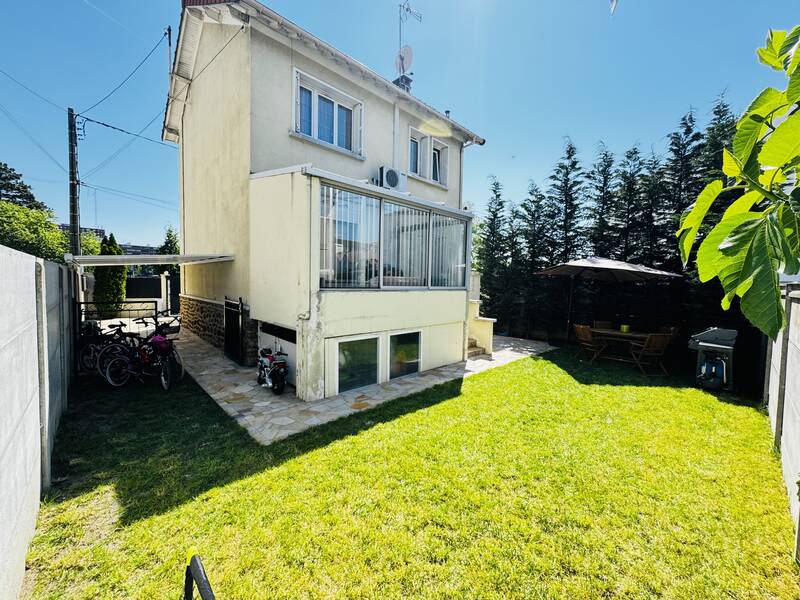 Neuilly-Sur-Marne (93330)