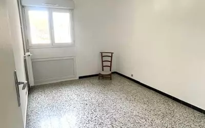 Toulon (83000)