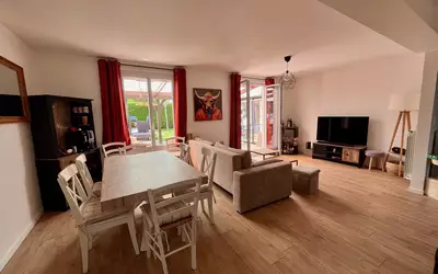Villeneuve-Le-Comte (77174)