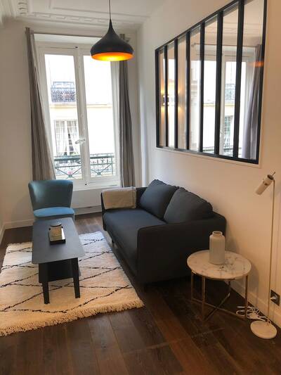 Location appartement 2 pièces Paris 8e