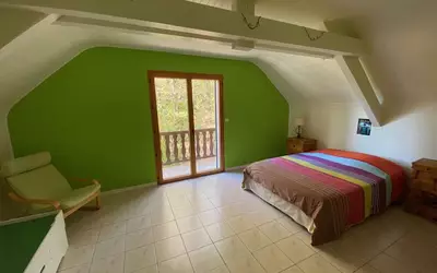 , A 2 Pas Du Lac Du Bourget, Chindrieux (73310)