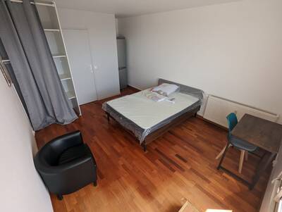 Location chambre en colocation 7 pièces Dammarie-les-Lys (77190)