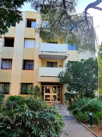 Vente appartement studio Marseille 8e